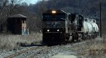 NS E19 on the "Southern Old Main Line" passes by C&O's ND Cabin.